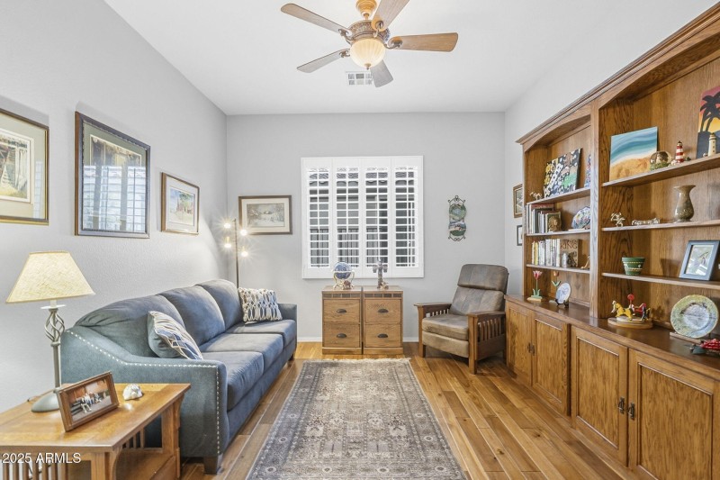 4644 E Sourwood
