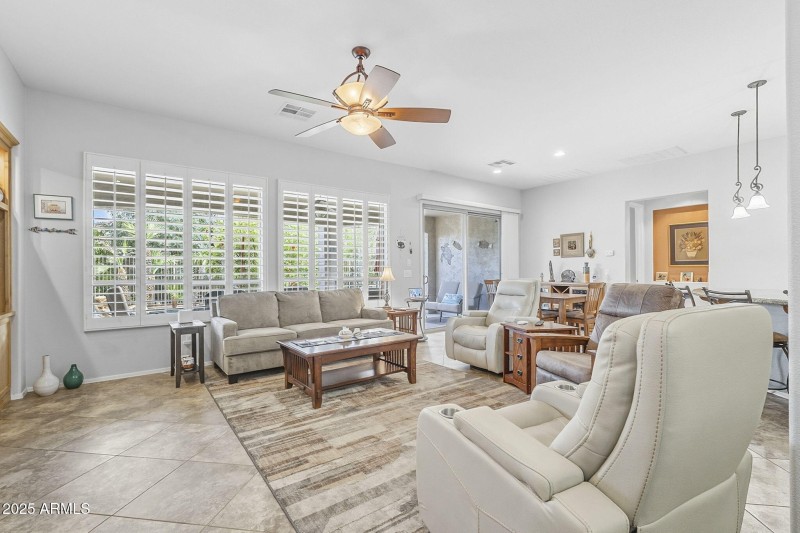 4644 E Sourwood