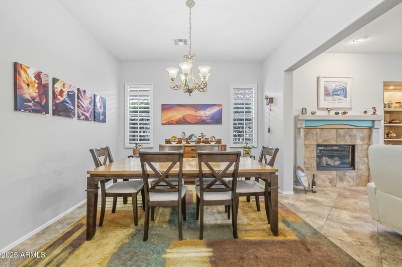 4644 E Sourwood