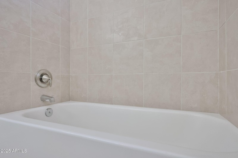 Guest Tub