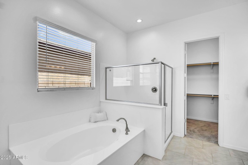 24-web-or-mls-22780 E Orion Way-24