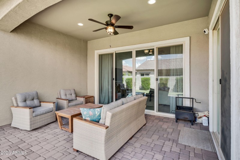 41-web-or-mls-22780 E Orion Way-40