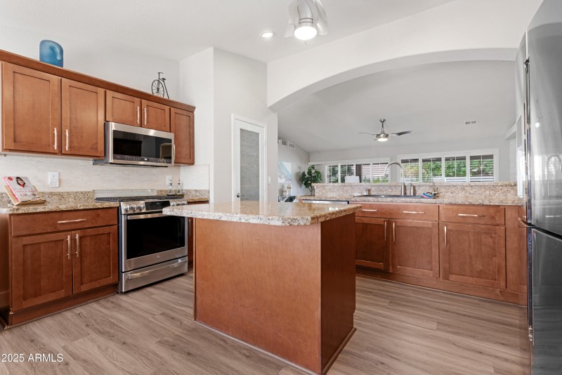 Kitchen 4