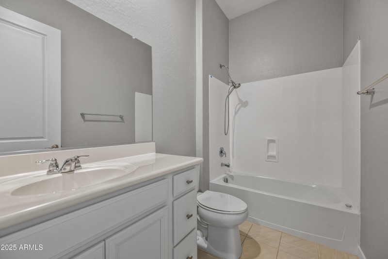 41912WSequoiaDrive-36