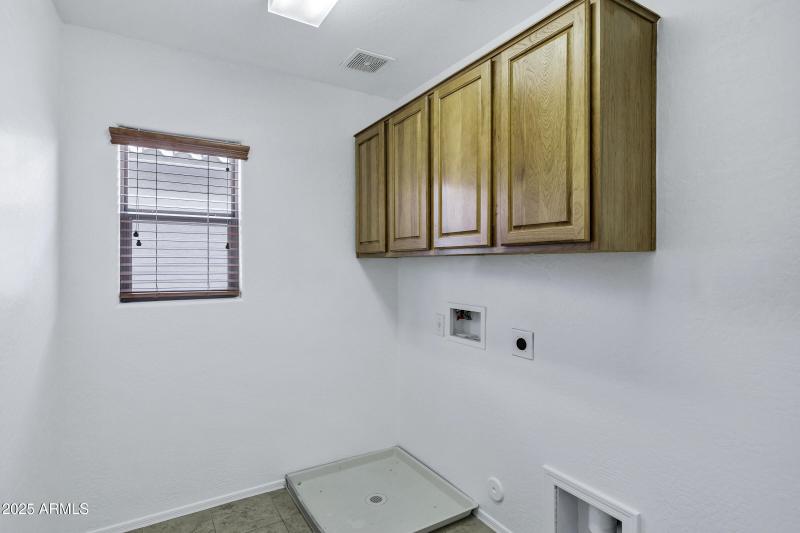 3828 E Trigger Way-28