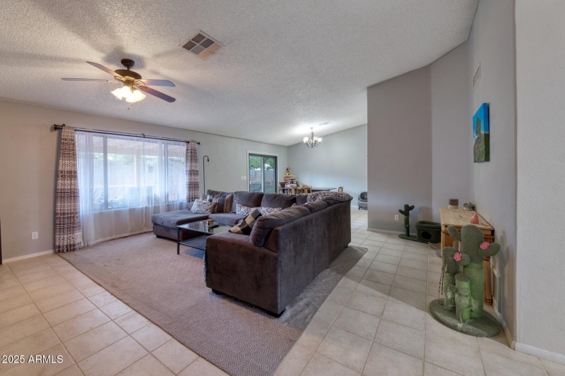 088023-4993 Santiago Court