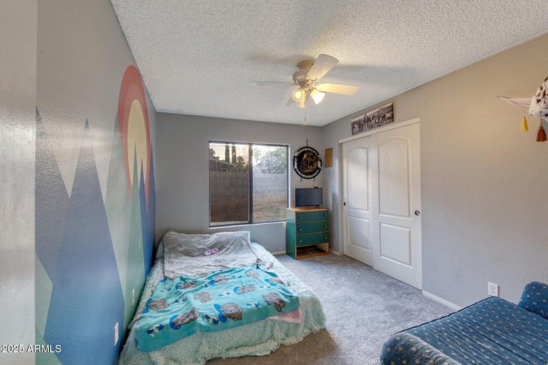 088193-4993 Santiago Court