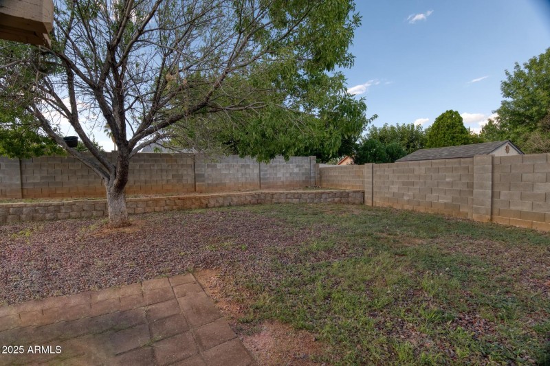 072063-4993 Santiago Court