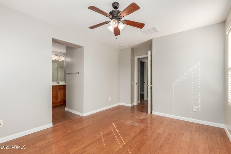 3969 E Cat Balue Dr
