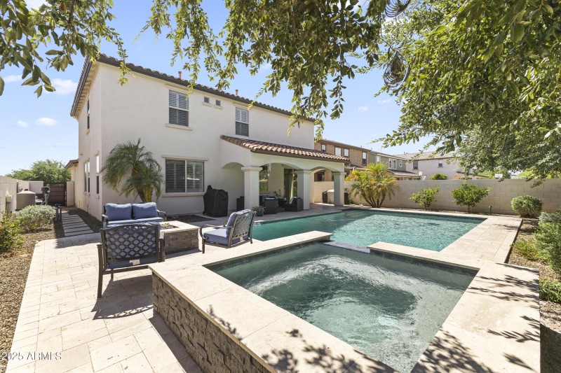 Backyard/Pool