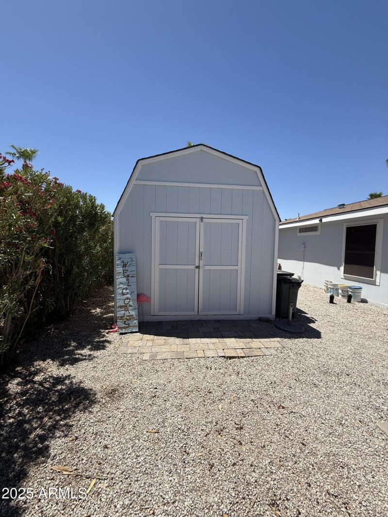 shed