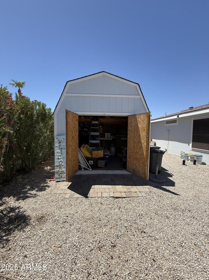 shed