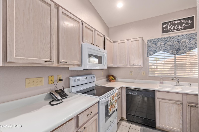 Kitchen 3