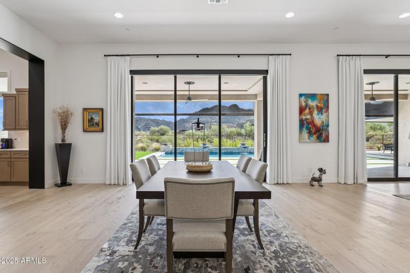 14-web-or-mls-12885-e-rosewood-dr