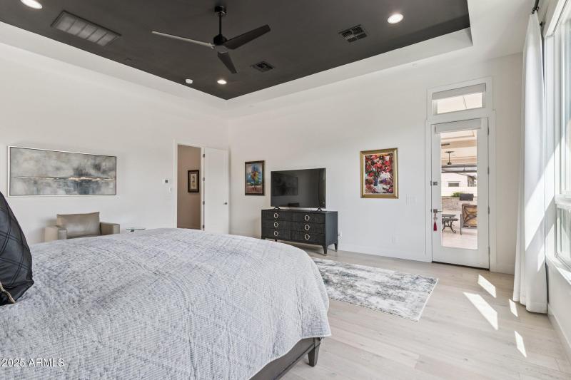 26-web-or-mls-12885-e-rosewood-dr