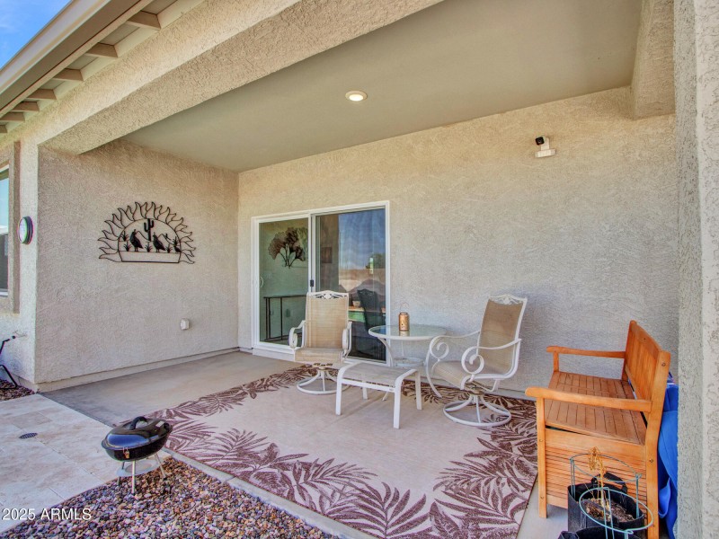 11-Covered-Patio-(3)