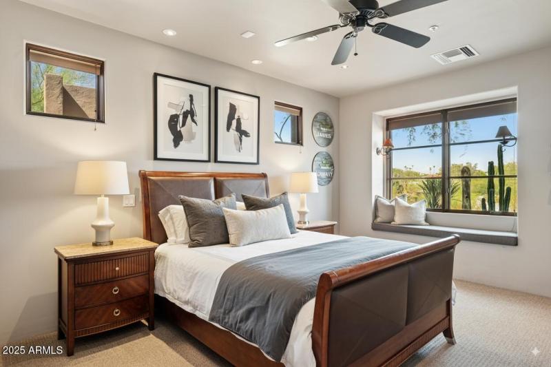 Bedroom 4-5738-n-32nd-pl