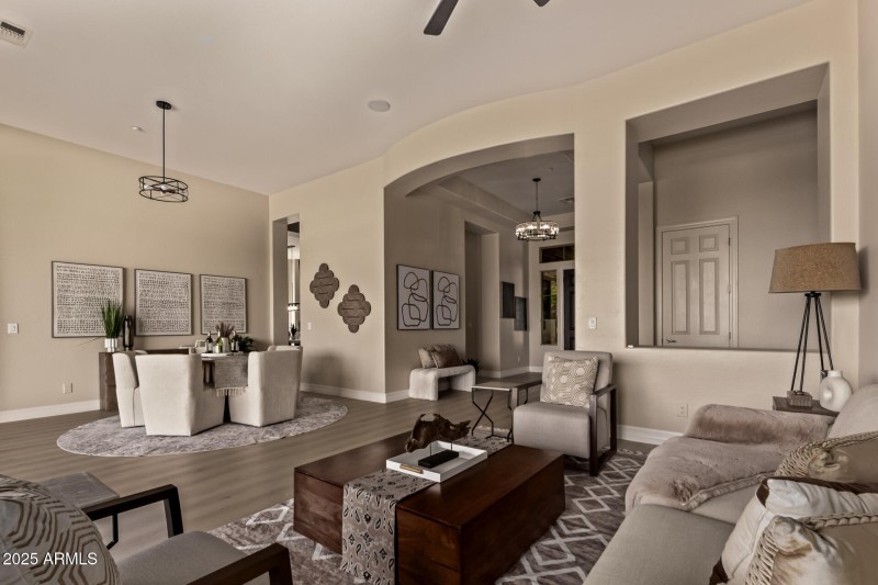 10 Mountain Cove