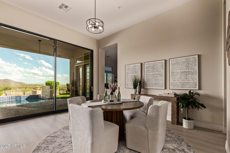 11 Mountain Cove