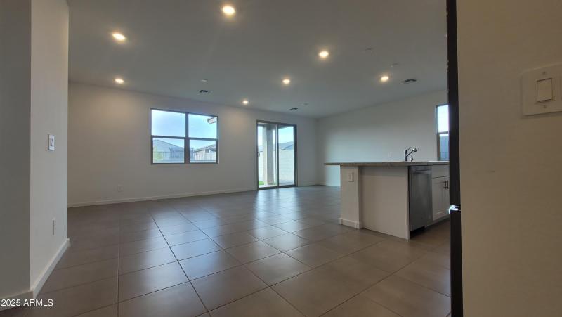 0ecc902b-09d3-47dc-8d2a-9463722f75de