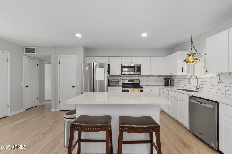 13-web-or-mls-129th-10