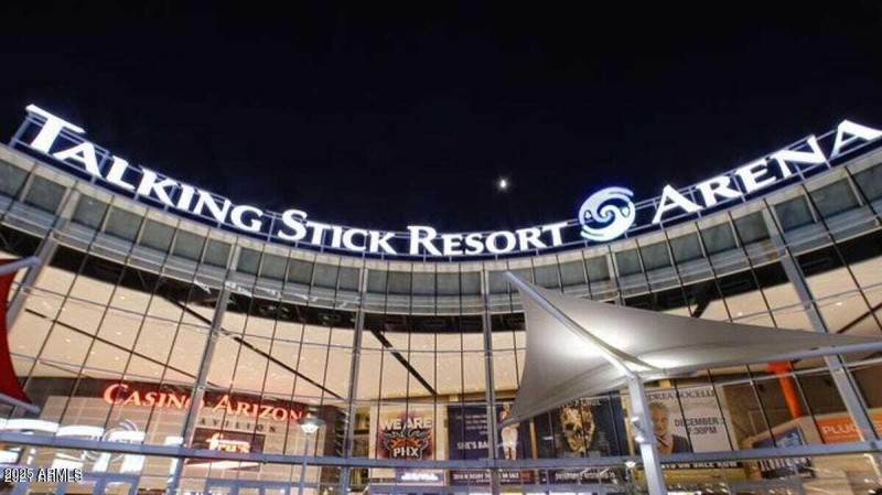 26 Talking Stick Arena