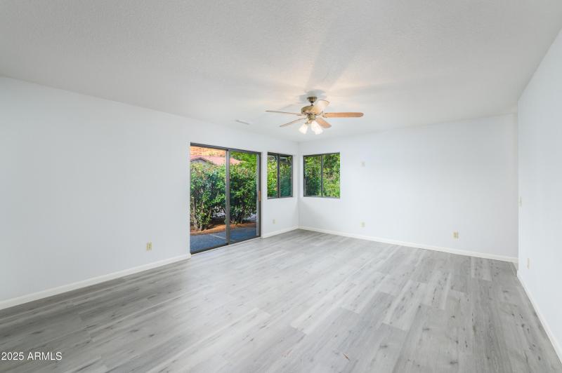 161 Starlite Drive-15