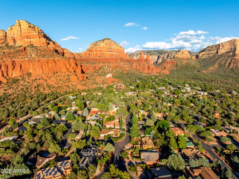 161 Starlite Drive-46