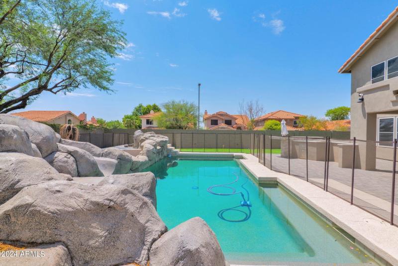 35-web-or-mls-P1036128