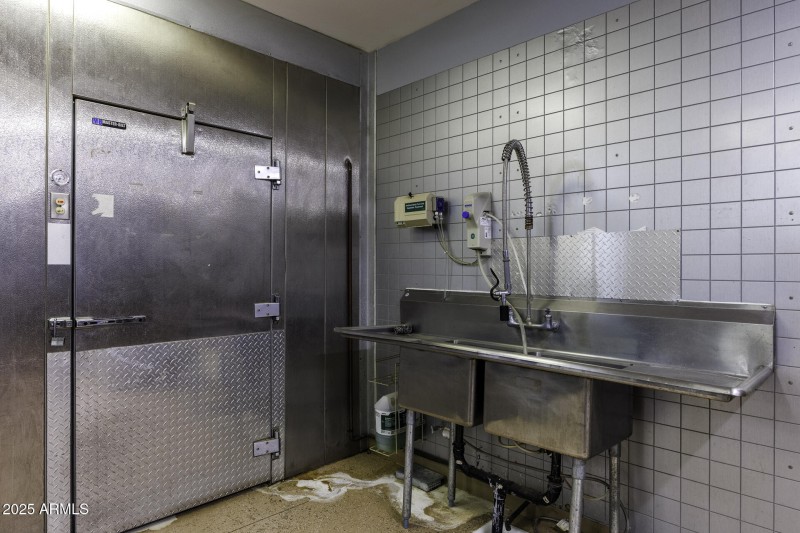 Kitchen & Scullery 5