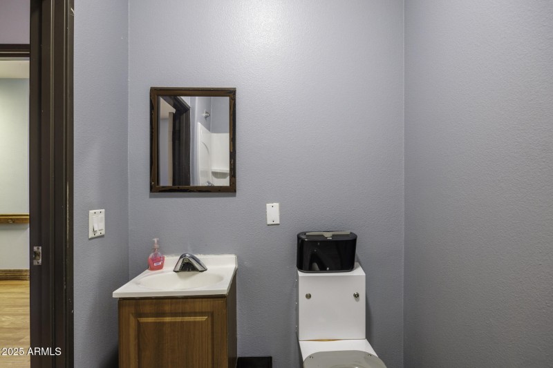 Medium Suite (111-114, 117-120) 3