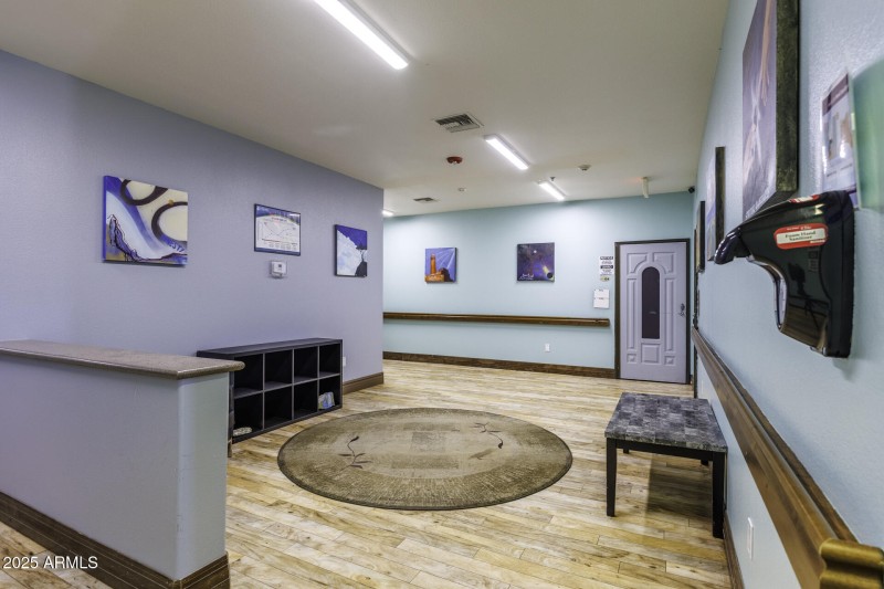 Women_s Waiting Area 1