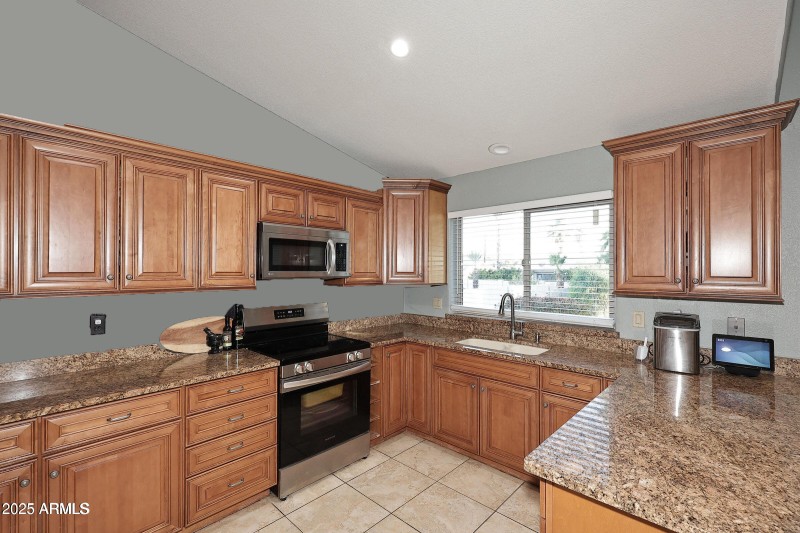 Breakfast bar for casual dining