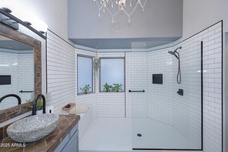 NEW!!! walk in shower