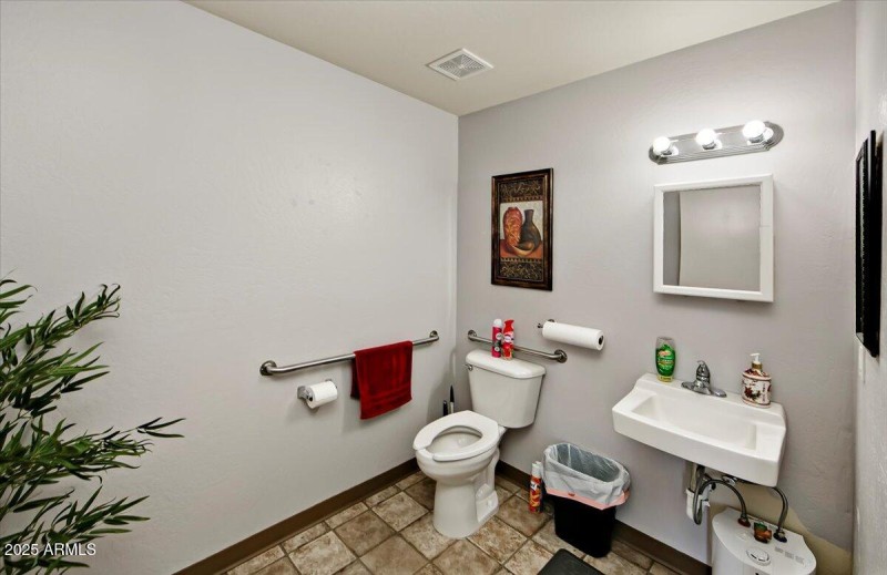 Unit A bathroom