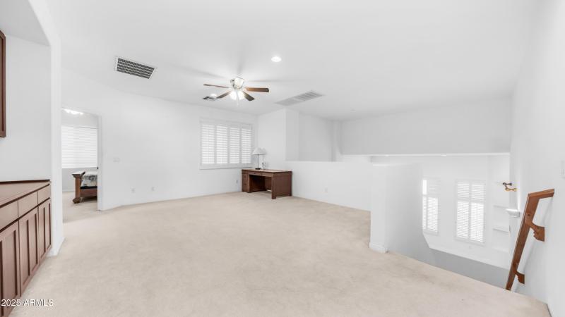 1951 W Bartlett Ct (25)