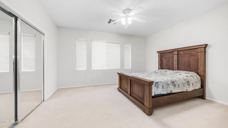 1951 W Bartlett Ct (36)