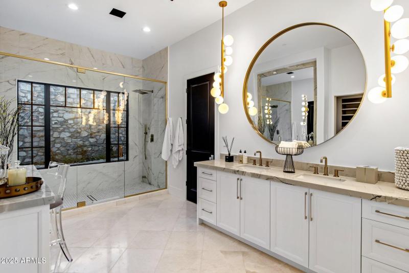 25-web-or-mls-D46A9254 copy