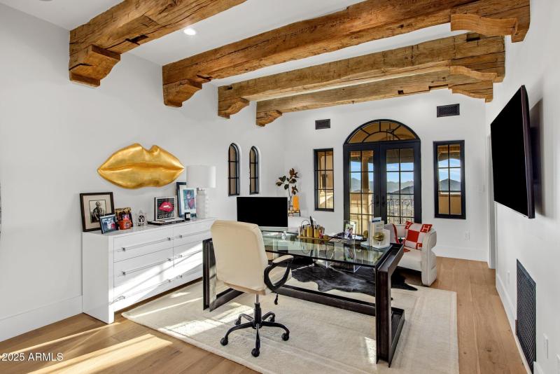 33-web-or-mls-D46A9293 copy