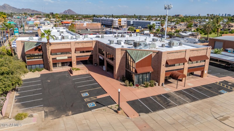 37 - Glendale Drone