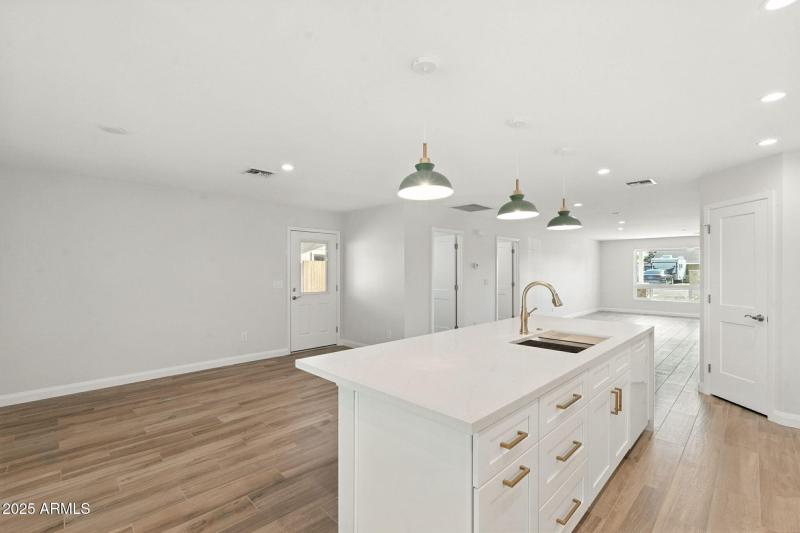 15-web-or-mls-51st-15