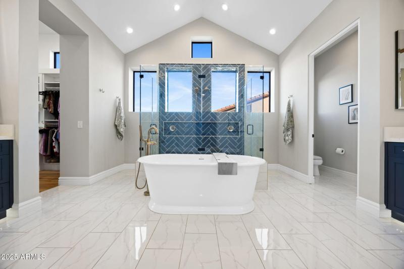 26-web-or-mls-13302-e-ranch-gate-rd