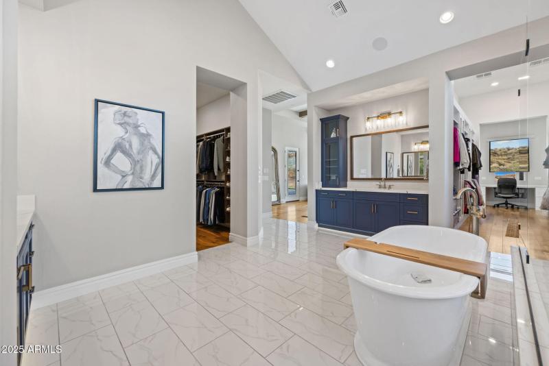 27-web-or-mls-13302-e-ranch-gate-rd