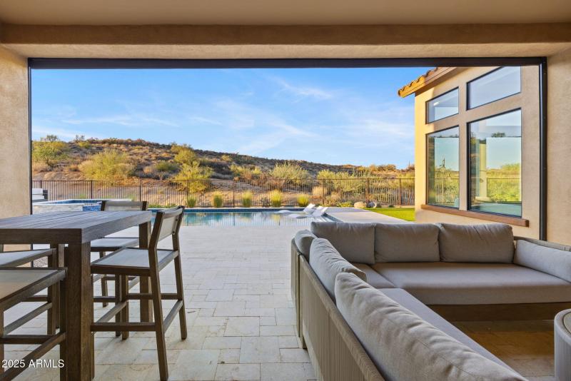 47-web-or-mls-13302-e-ranch-gate-rd