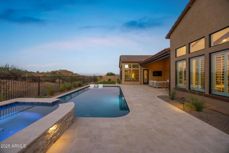 67-web-or-mls-13302-e-ranch-gate-rd