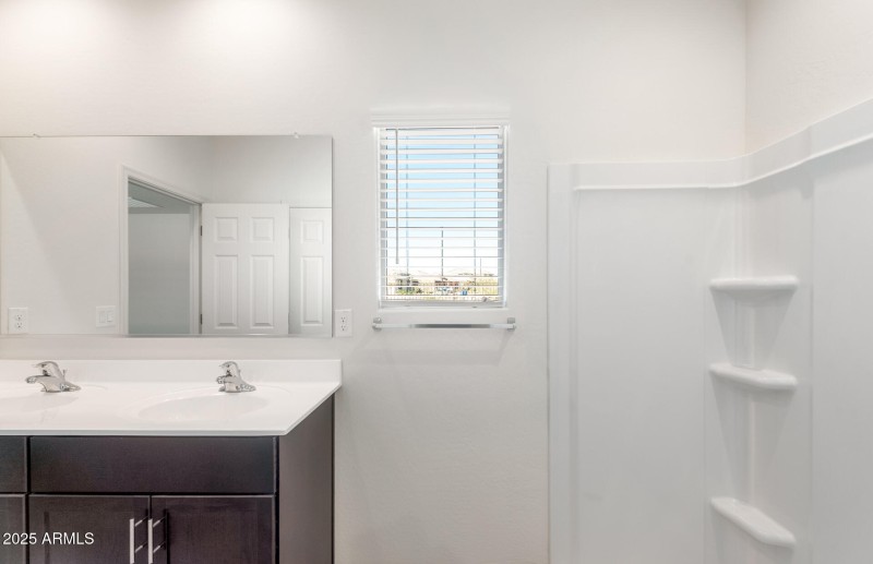 13 - Owner Bathroom