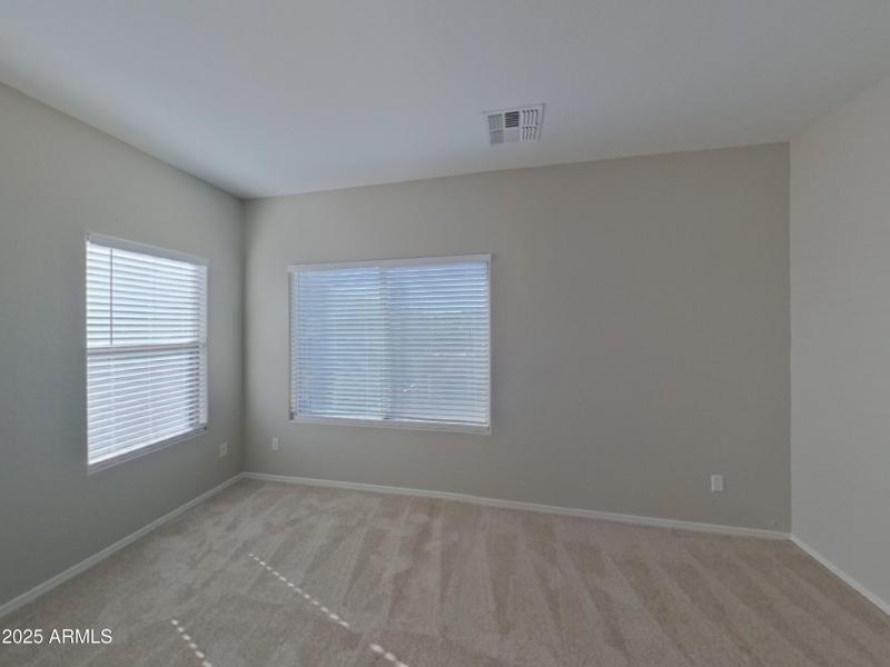 7_pc_NWbKGFakEl_BA3ncfAxEV_layout_1