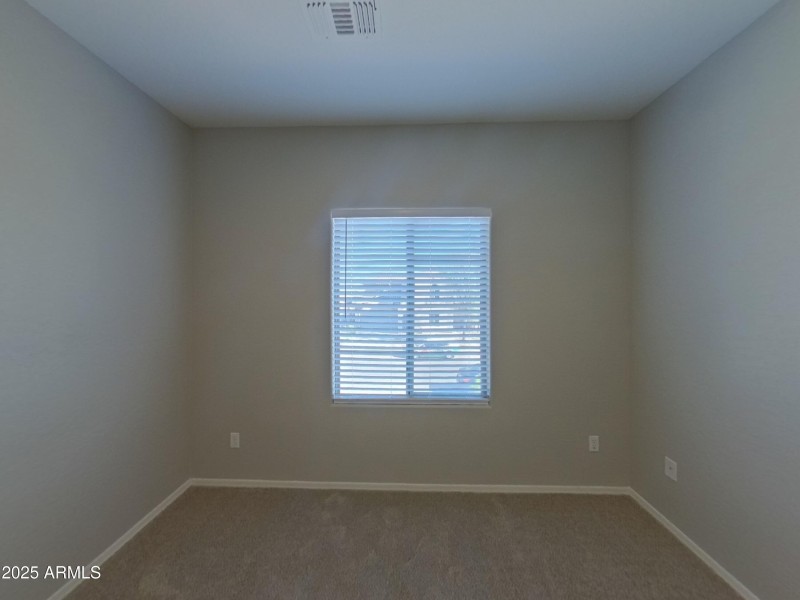 15_pc_XlJ8uWUMz7_ZdBKTm1FyU_layout_1