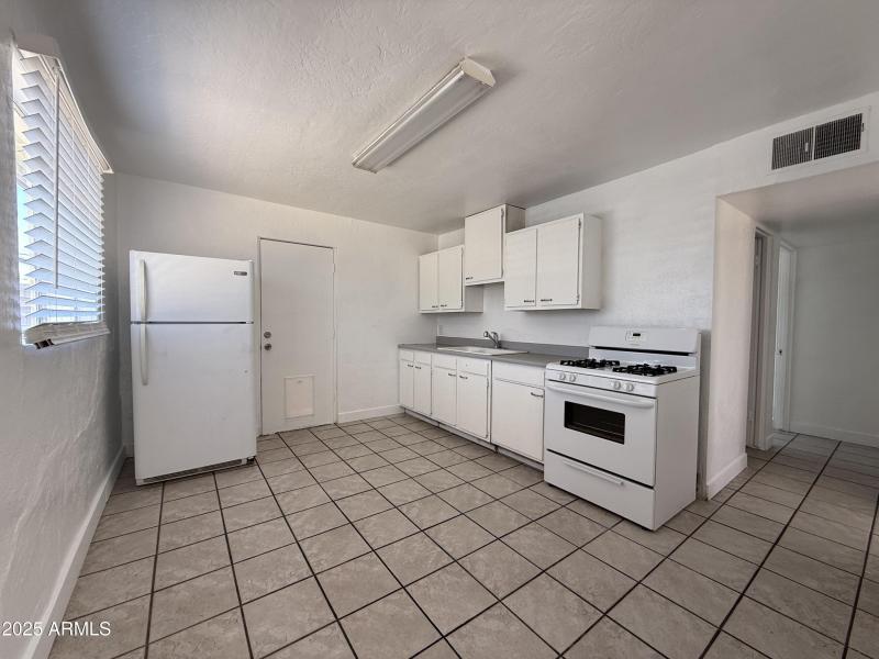 Photo Sep 15 2025, 11 07 38 AM