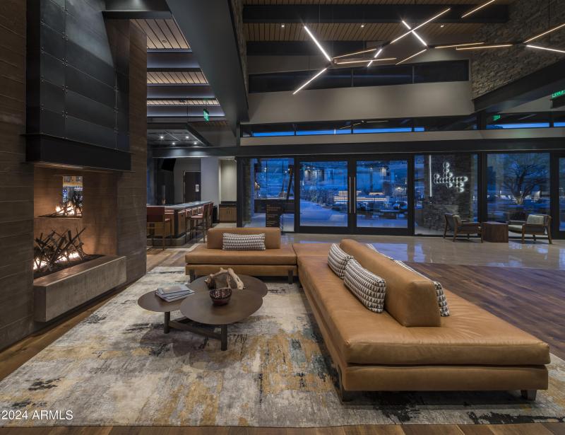 Mountain House Lodge Lobby